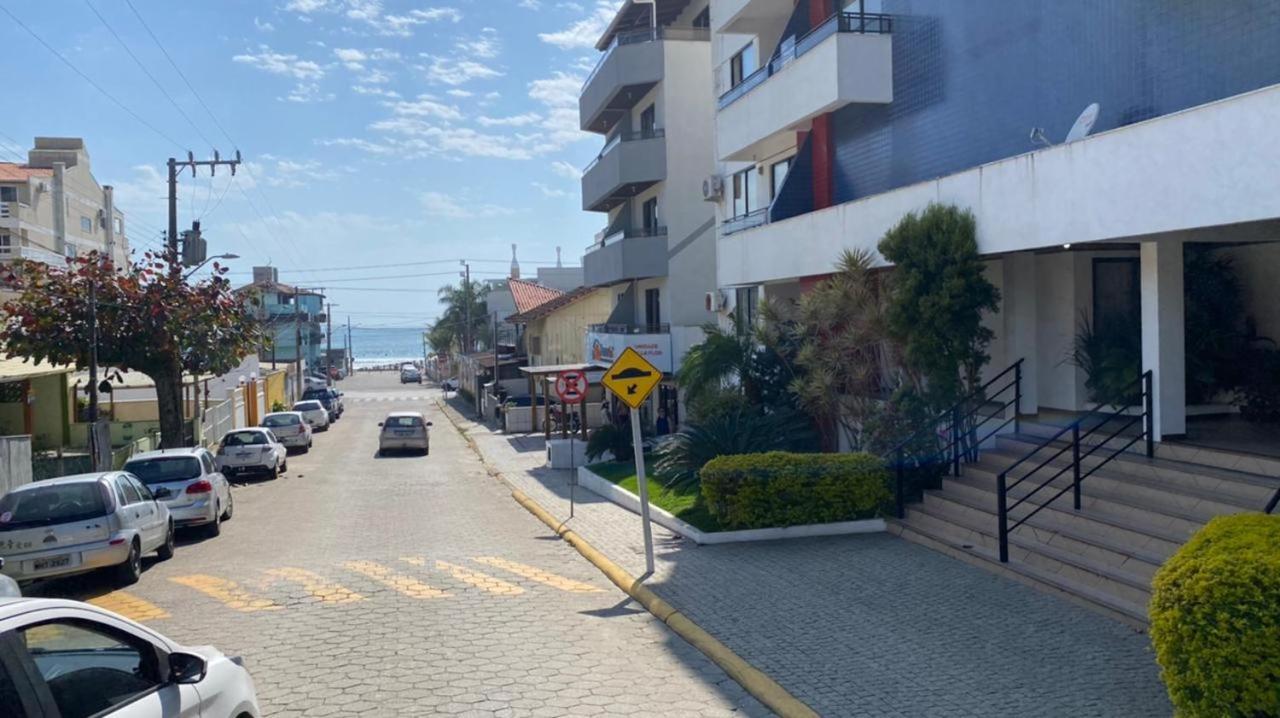 Bombas/ Bombinhas, A 50M Do Mar, Apartamento 2 Quartos, Com Churrasqueira Na Sacada, Ar E Wi-Fi Экстерьер фото
