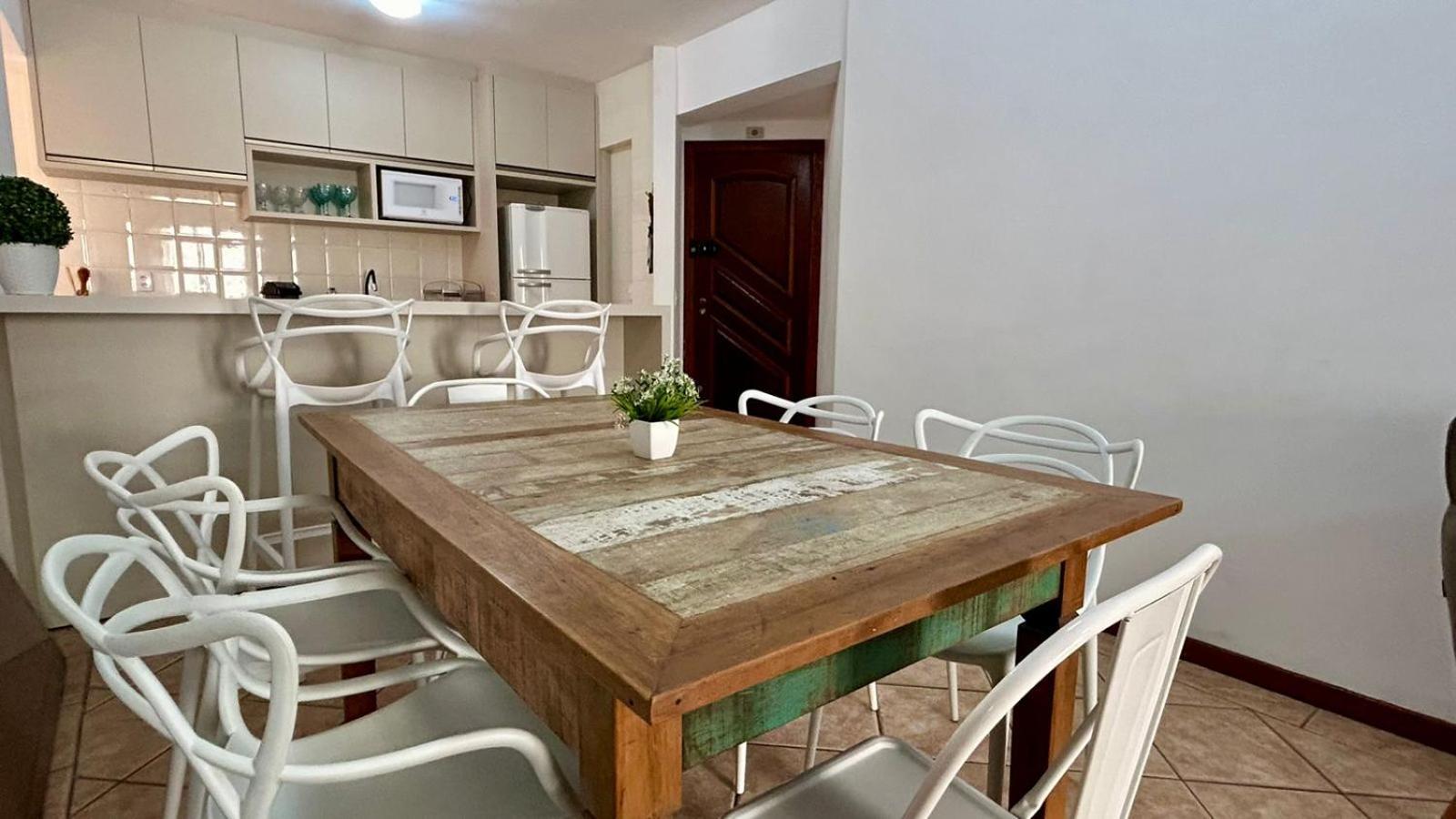 Bombas/ Bombinhas, A 50M Do Mar, Apartamento 2 Quartos, Com Churrasqueira Na Sacada, Ar E Wi-Fi Экстерьер фото